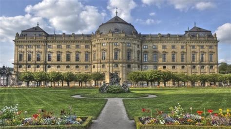 Die residenz würzburg gilt als außergewöhnlichstes und homogenstes barockschloss seiner art. Residenz Würzburg ist ein sehr schönes Schloss