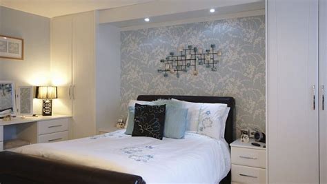 The pics make me want to make a little renovation at mine. The Best Built-Ins for Your Bedroom | Techno FAQ