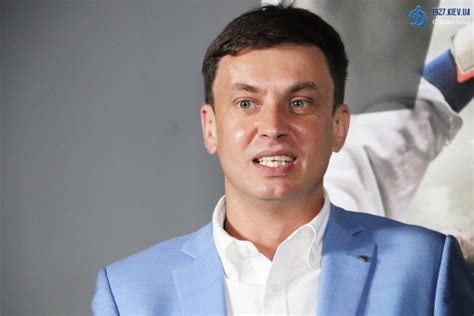 4' — угловые удары — соломон манор. Циганик: «В матчі «Шахтар» - «Динамо» важко віддавати ...