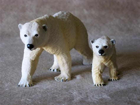 Safari Ltd. Polar Bear and Cub by ShadoweonCollections on DeviantArt