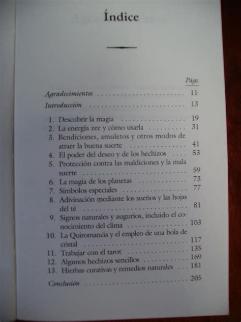 El libro, que apareció en francia en 1997, fue en su momento un acontecimiento editorial. Descargar El Libro Negro Del Comunismo / Libro El Secreto ...