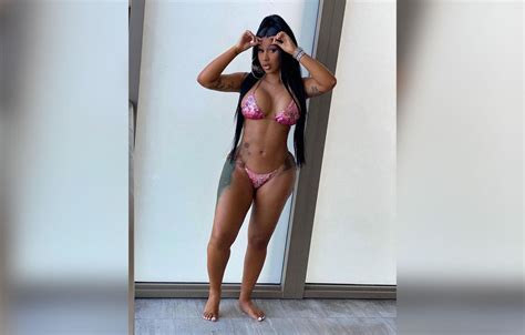 All Of Cardi B S Sexiest Nude Snaps Photos