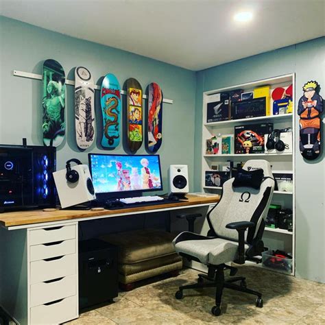 A Battlestation By Uxembassy Game Room Game Room Furniture Small