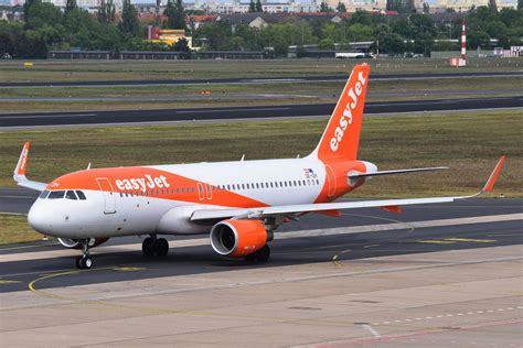 Everything you want to know about to the cities, to which run easyjet flights, run also other airlines, and you can find them in esky search. OE-IZH easyJet Europe Airbus A320-214(WL) , 08.05.2019 ...