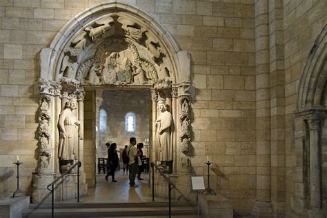 The Cloisters Met Inside Midtown Manhattan Pictures United