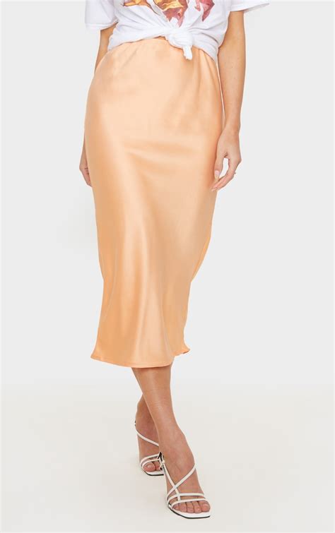 Peach Satin Midi Skirt Skirts Prettylittlething Aus