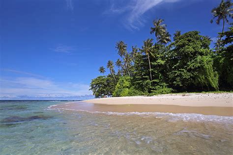 Tanö niha) is an island located off the western coast of sumatra, indonesia. 3D2N Nias Island Tour Package - Indonesia Travels