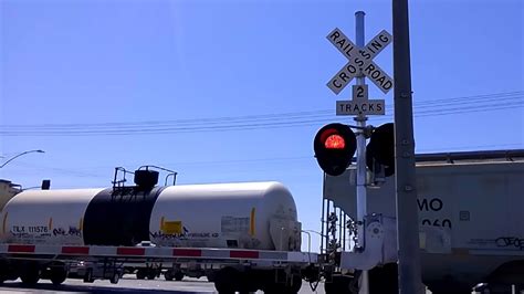 Morning Driveca 184 Railroad Crossing Bakersfieldca Youtube