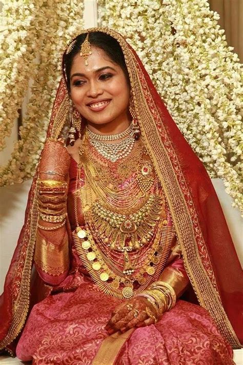 Latest Glamorous And Gorgeous Bridal Makeup Indian Muslim Bride Muslim Bride South Indian