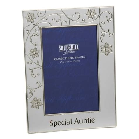 Create cards with your photos to appear with a wedding dress to endearing postcards with nuptial details. Shudehill Silver Plated Petal Jewel Auntie 4 x 6 Photo Frame 74404