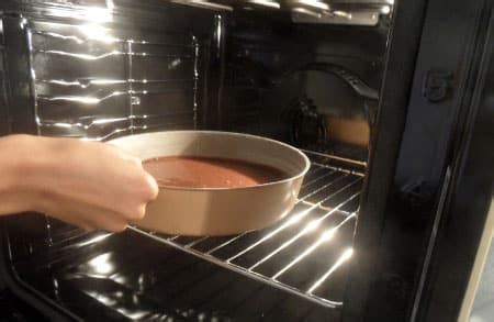 Technique Réaliser un Gâteau de Cake Design Haut