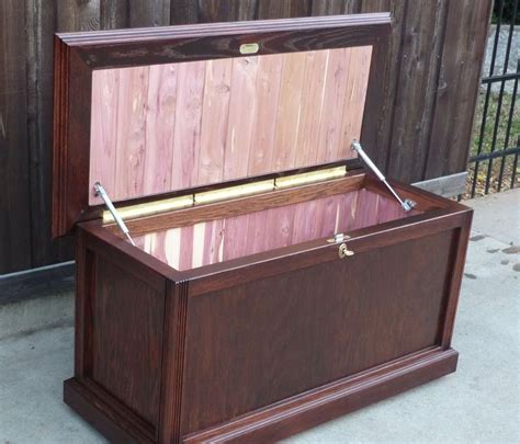 Woodworking Cedar Lined Hope Chest Plans Woodworking Projects And Plans