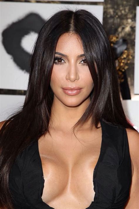Natural And Beautiful Kim Kardashian Hair Kardashian Hair Celebrity Beauty