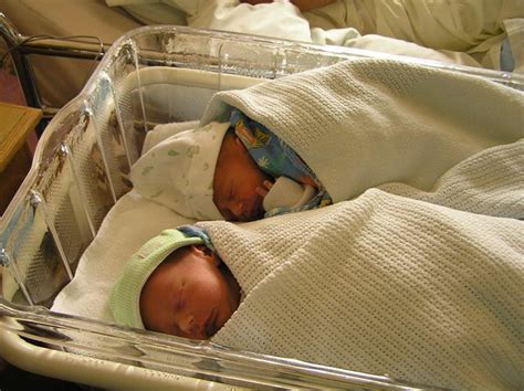 Newborn Twins In Hospital Crib One Day Old Twin Boys Abo Flickr