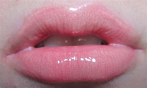 Shimmery Pale Pink Lip Gloss Pale Pink Lips Pink Lip Gloss Female