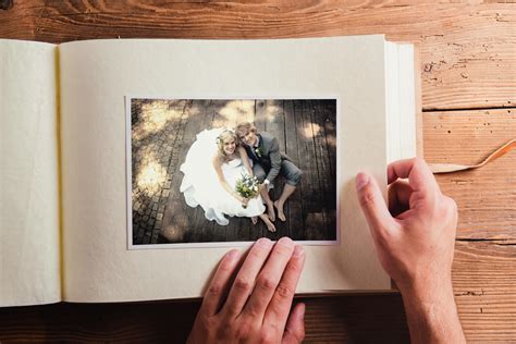 12 Unique Wedding Album Ideas Zola Expert Wedding Advice