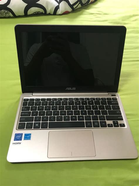 Asus E200ha Computers And Tech Laptops And Notebooks On Carousell