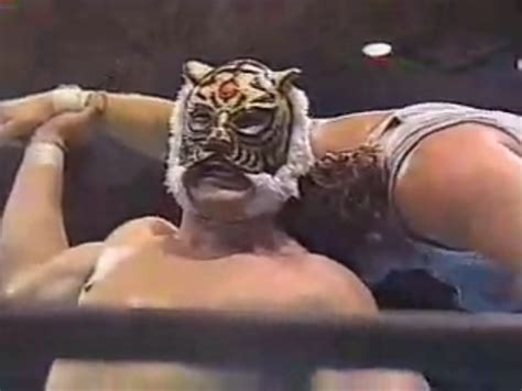 Prowresblog New Japan Pro Wrestling Tiger Mask Vs Bret Hart