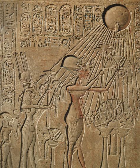 Nefertiti E Akhenaton O Casal Egípcio Impossível De Ser Ignorado