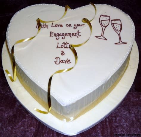 What is an engagement cake? Engagement Cakes - From £60.00 - Centrepiece Cake Designs Isle of Wight