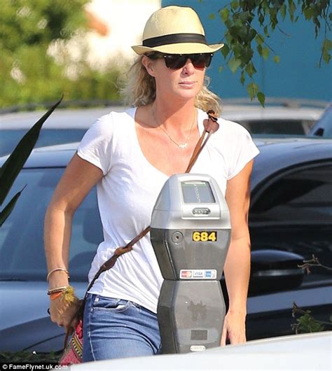 Rachel Hunter Leaves Pilates Class Showing Off Her Slimline Figure In