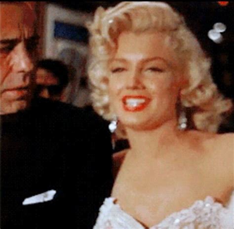 Marilyn Monroe And Humphrey Bogart At The Premiere Of How To Marry A Millionaire November 4