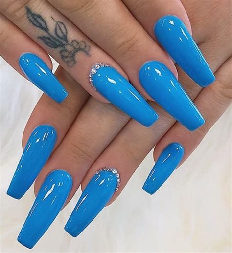 46 Unique Blue Acrylic Coffin And Stiletto Nails Designs To Evalate Your