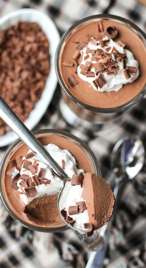 They're sweet & delicious, yet all contain no refined flour or sugar & under 160 calories! Desserts With Benefits Healthy Mocha Mousse (low sugar ...