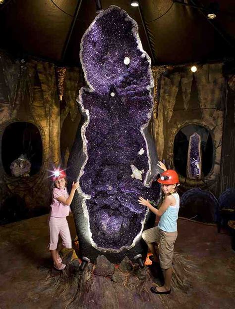 The world's largest Amethyst geode | Geology Page