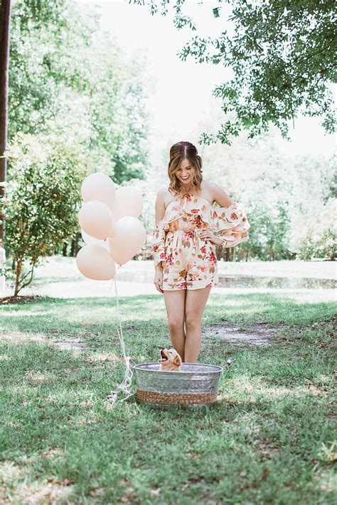 Texas Photographer Captures Cutest Cuddly Gender Reveal Inspiremore