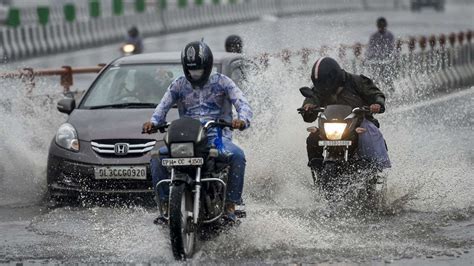Extremely Heavy Rains Forecast Red Alerts In 6 Kerala Districts