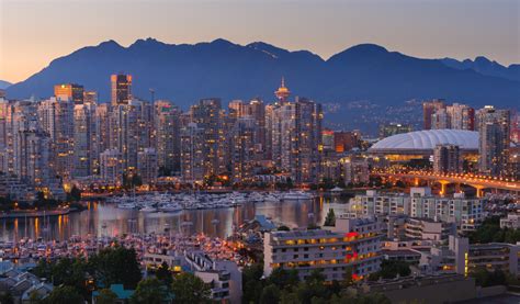 Living In Vancouver Vs Toronto Where Should You Live Movingwaldo