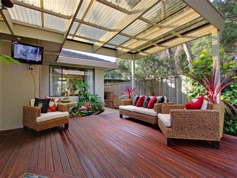Outdoor Living Design With Deck From A Real Australian Home Outdoor Living Photo 199538