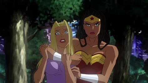 Wonder Woman Takes Supergirl To Paradise Island To Train Her In