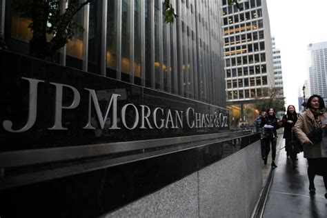 Jpmorgan Chase Glitch Gave Some Customers Access To Others Bank Accounts Confidential Data
