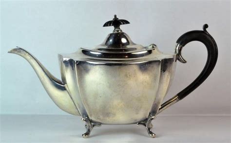 Sheffield Sterling Silver Teapot 1930 Tea And Coffee Pots Silver