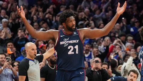 Basketball Joel Embiid Drops 70 Points For Sixers Karl Anthony Towns Nets 62 For Timberwolves