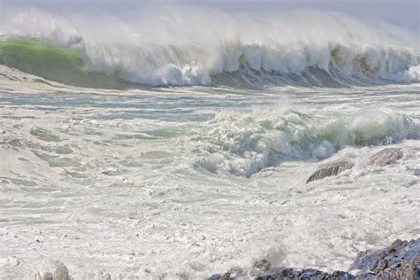 Large Waves Near Pemaquid Point On The Coast Of Maine Photograph By