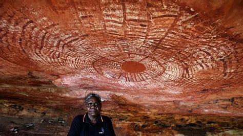 Robyn Mungulu Senior Guide With Wandjina Tours At Cyclone Cave Near