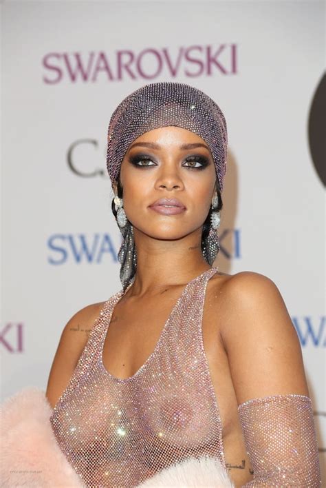 Rihanna Nude Tits Nip Slip See Thru X Ray Leak Celeb Fotorgia
