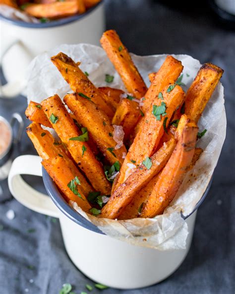 I'm convinced that there's no difference between an orange sweet potato and a yam (there isn't right? Baked Sweet Potato Fries Recipe