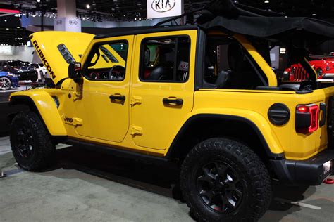 For this model year, there are four options that were not standard in the. 2018 Jeep Wrangler JL Parts & Vehicle Information ...