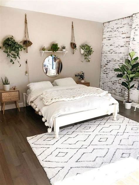 48 Simple Minimalist Bedroom With Plant 8 In 2020 Simple Bedroom