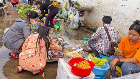 Morning Market Scenes Walking Around Kombol Market Phnom Penh City