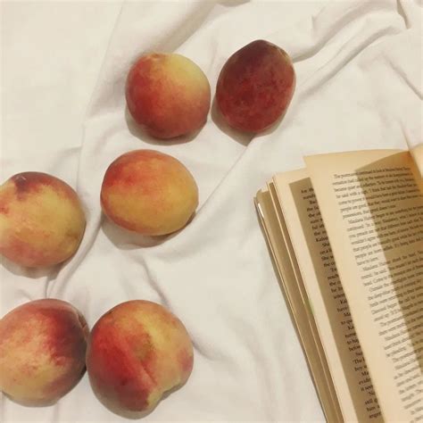 Pin By Javaria On Aesthetics Peach Fruit Food