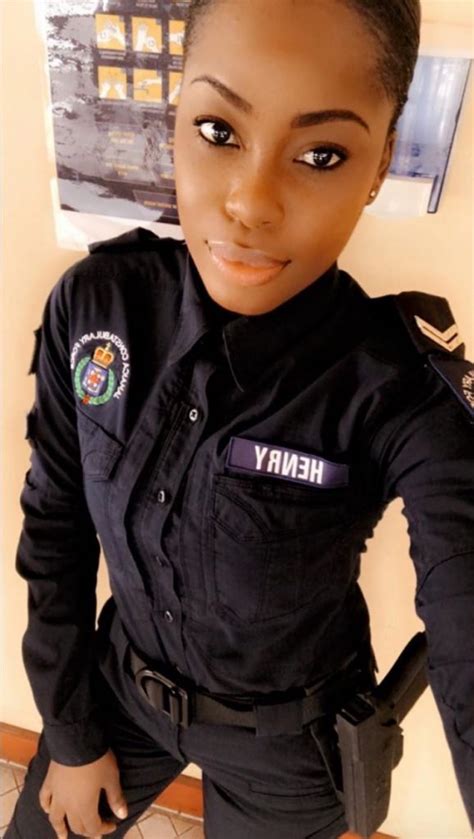 check out this beautiful female police officer… jamaica s “queen cop” caribbeanfever