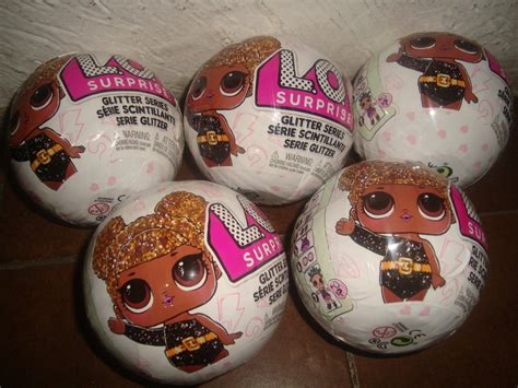 4.4 out of 5 stars 54. 2 Bolas Blanca Lol Surprise Sorpresa Brillo Glitter ...