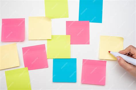 Premium Photo Mockup Sticky Note Paper Hand With Red Marker Ready To