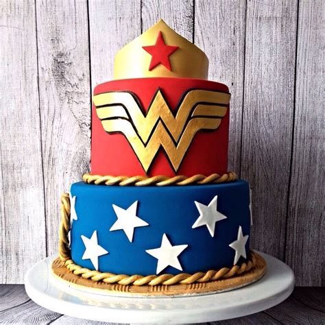 Wonder Woman Cake More Wonder Woman Birthday Cake Wonder Woman Cake