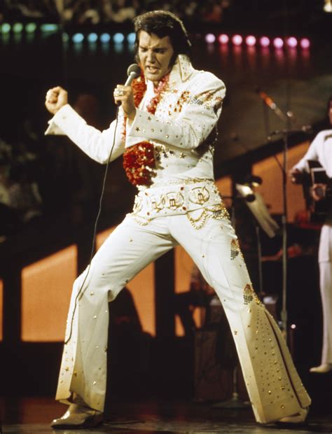 Dealz Ireland customers left confused as 'Elvis Presley' is voice of